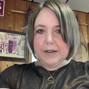 Meet your Posher, Molly
